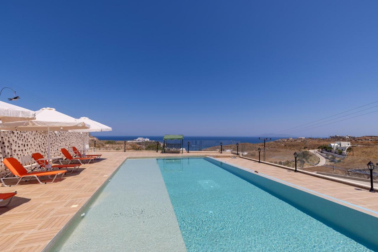Villa Ostrich Fira  Luaran gambar