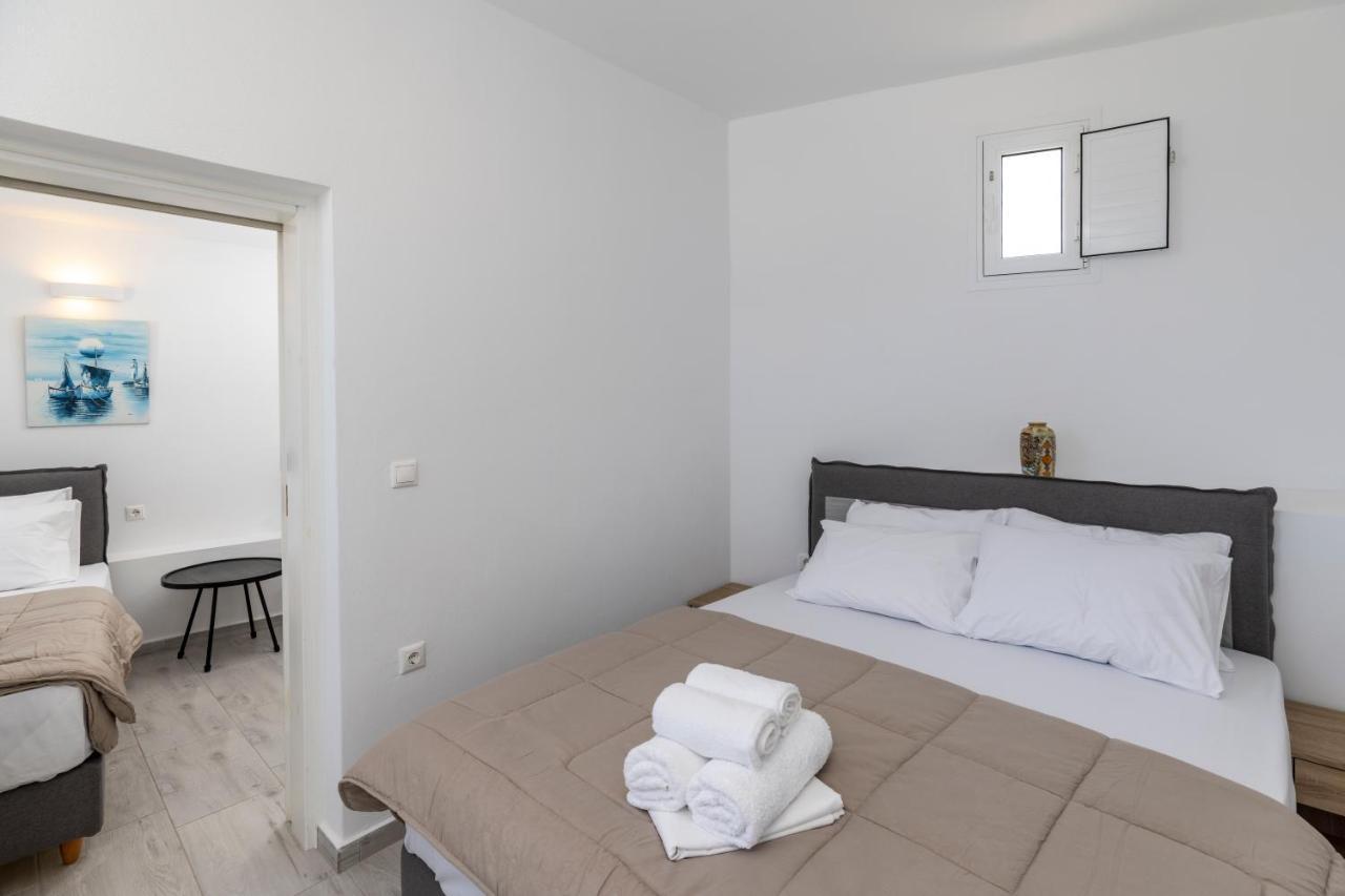 Villa Ostrich Fira  Luaran gambar