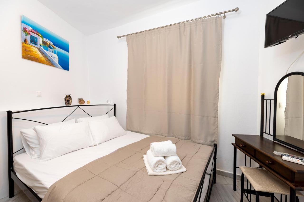 Villa Ostrich Fira  Luaran gambar